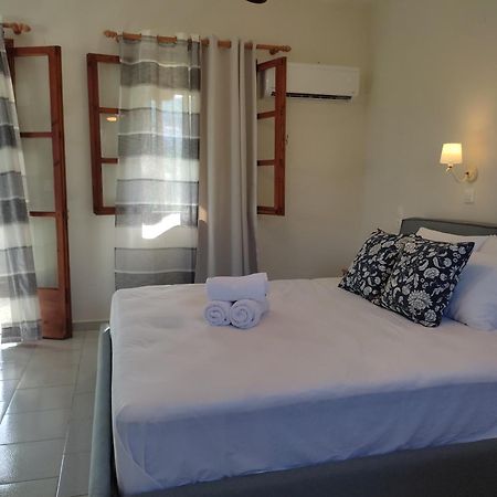 Dafnes Hotel Skopelos Buitenkant foto