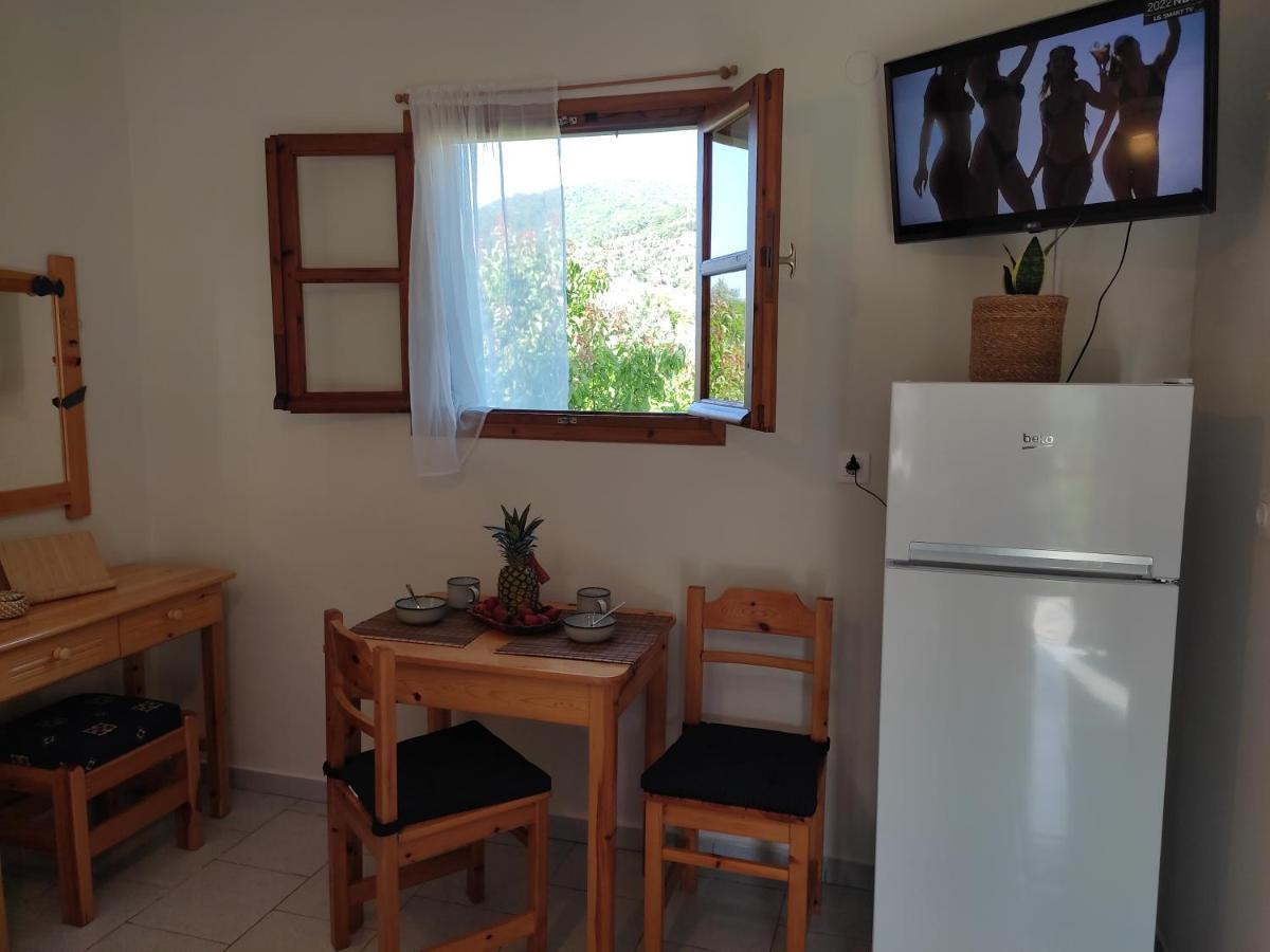 Dafnes Hotel Skopelos Buitenkant foto