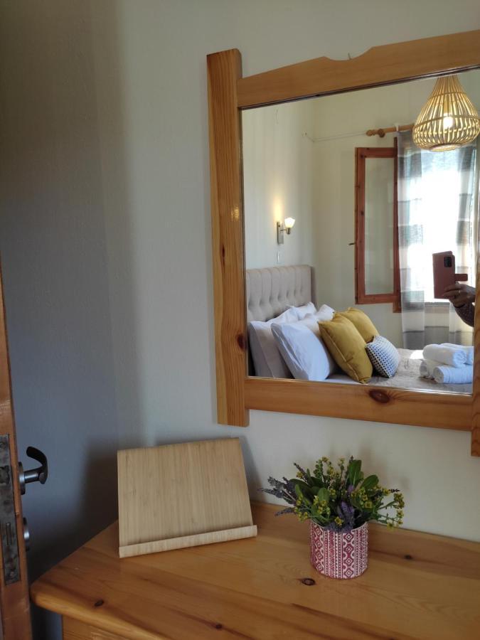 Dafnes Hotel Skopelos Buitenkant foto