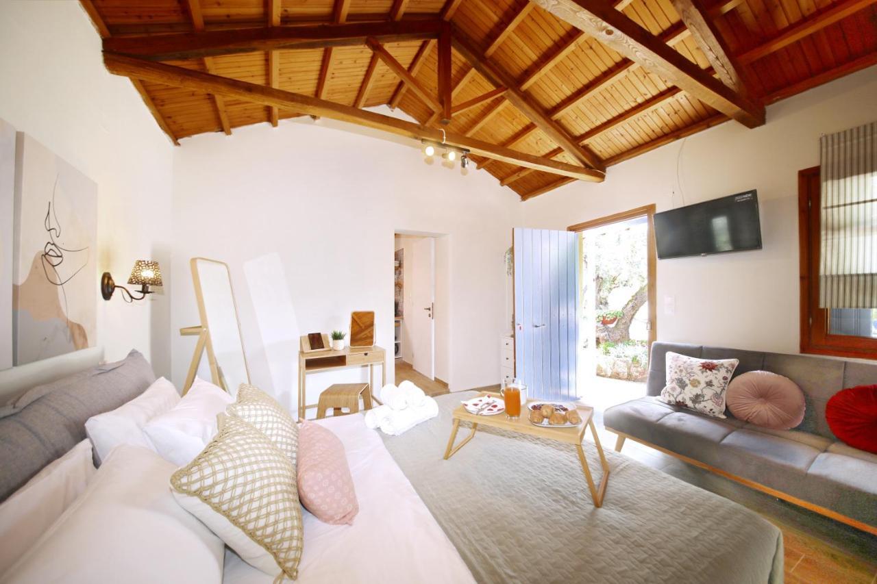 Dafnes Hotel Skopelos Buitenkant foto